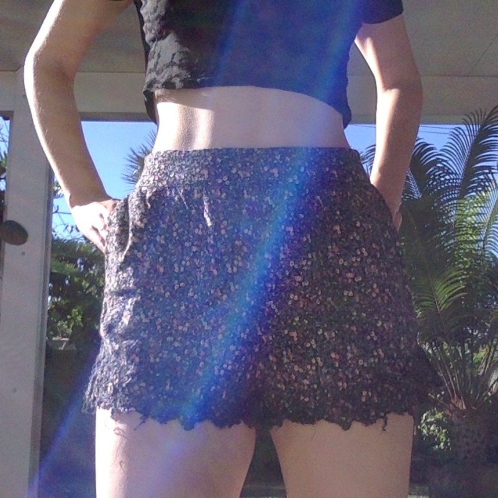 Kimchi blue floral shorts